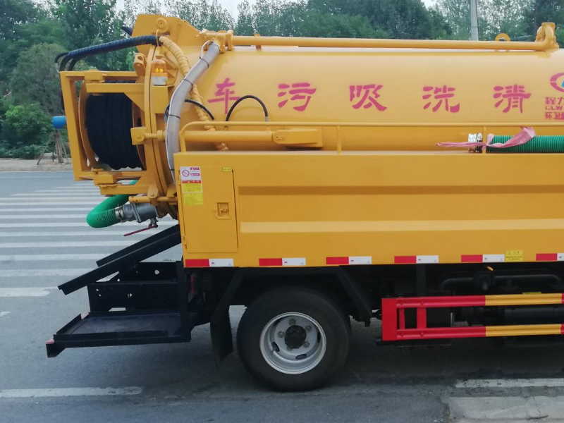 馬桶堵了怎么辦？馬桶堵塞的原因及解決方法